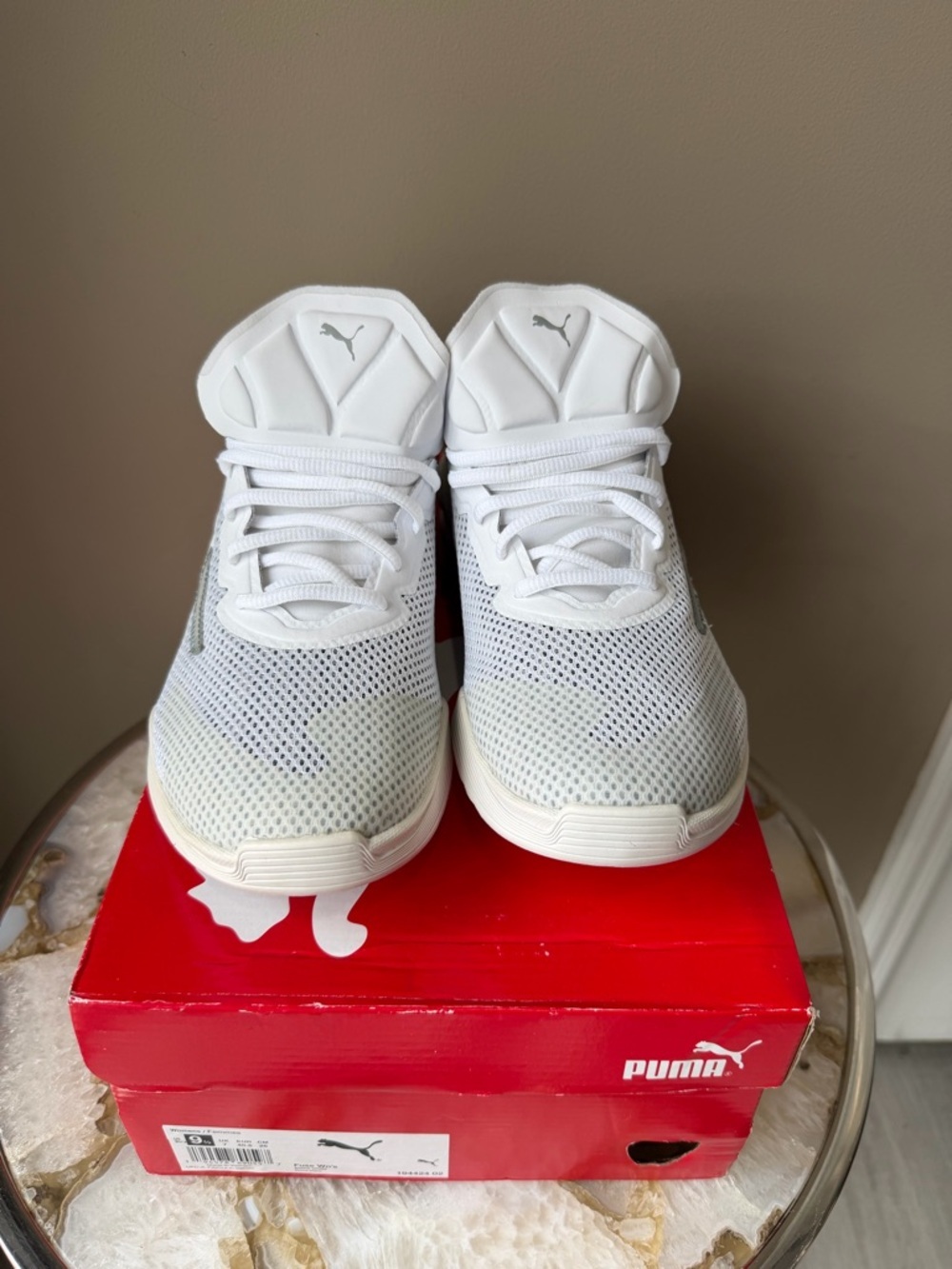 Puma Sneakers